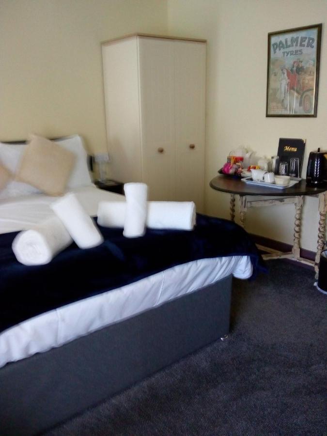 The Kings Arms Inn Stratton  Exteriör bild